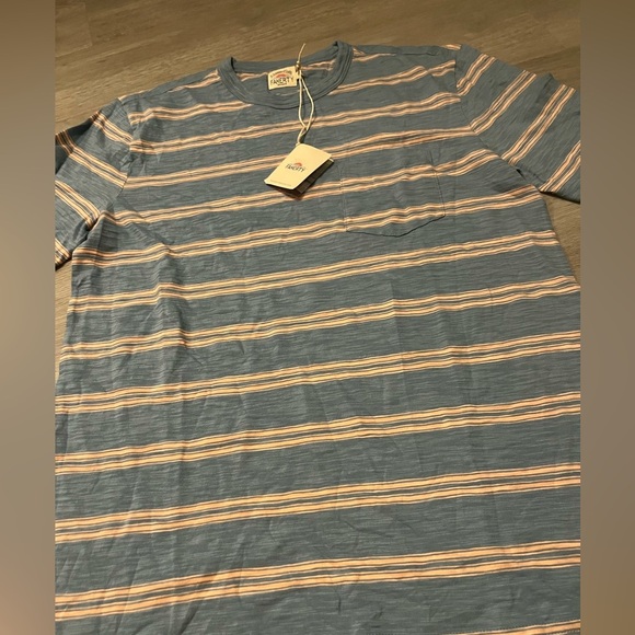 NWT Faherty Surfrider Tee - Picture 3 of 6
